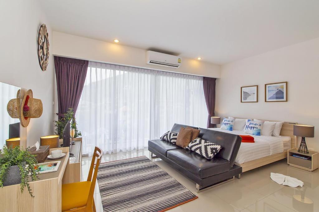 Chic Condo By Resava Karon Exteriér fotografie