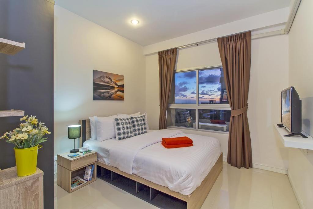 Chic Condo By Resava Karon Exteriér fotografie