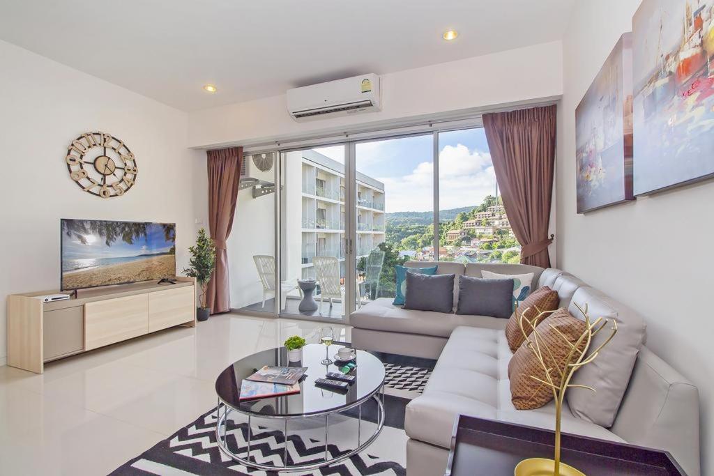 Chic Condo By Resava Karon Exteriér fotografie